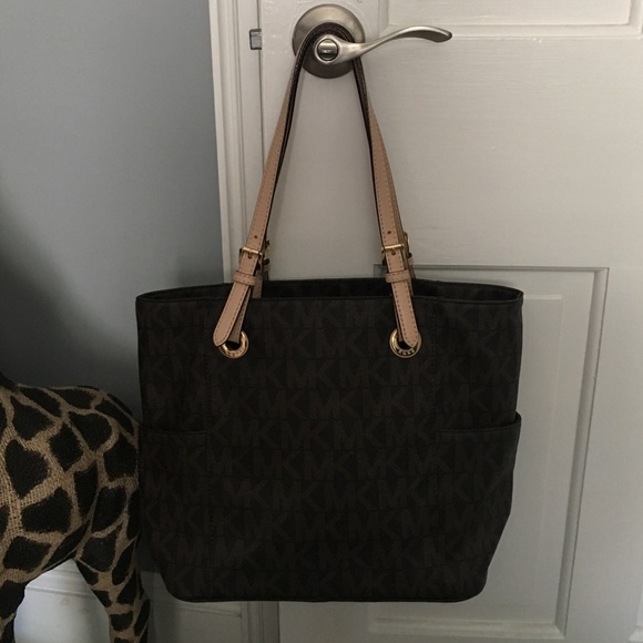 Authentic Michael Kors bag!