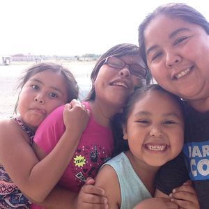 Meet your Posher, Dyrene