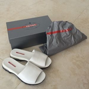 Prada slides