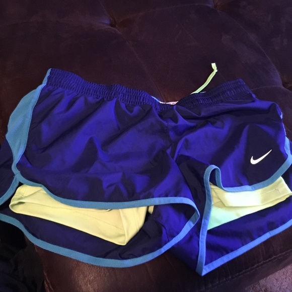 Nike pants - Picture 1 of 3
