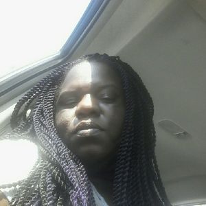 Meet your Posher, Shanetta