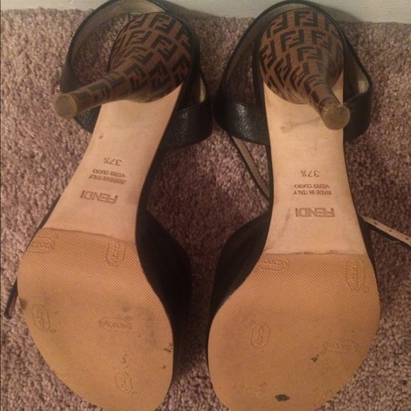 Fendi heels - Picture 3 of 6
