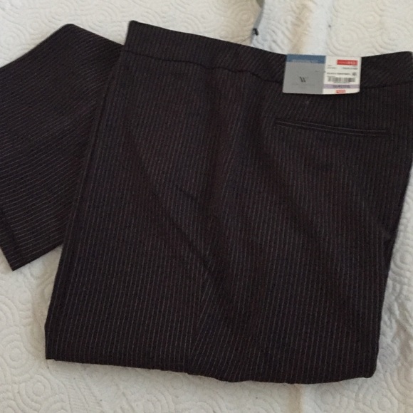Black stripe pants