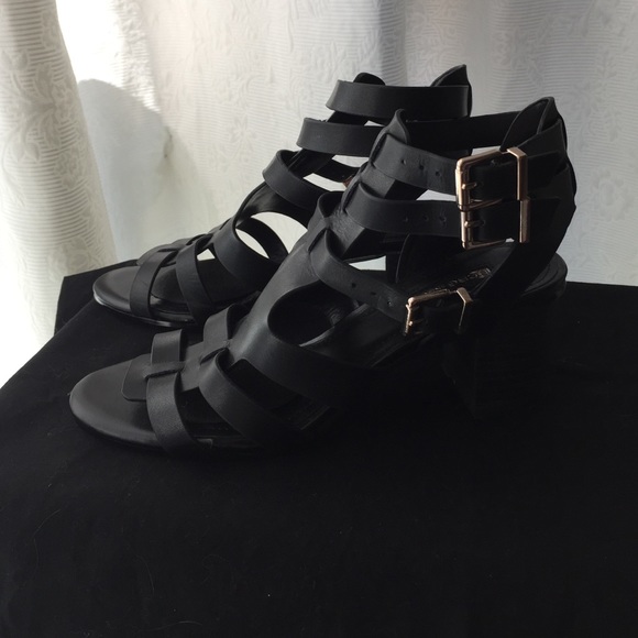 BCBGeneration gladiator sandals - Picture 2 of 4