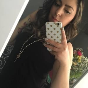 Meet your Posher, Ara