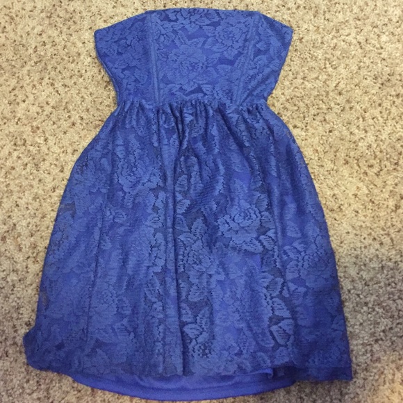 Short dress