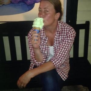 Meet your Posher, Courtney