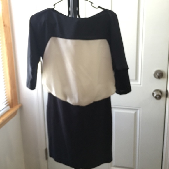 Blue and white color block dress - Picture 2 of 4