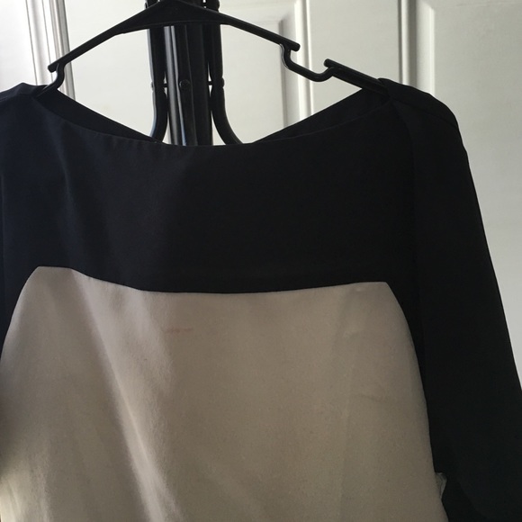 Blue and white color block dress - Picture 4 of 4