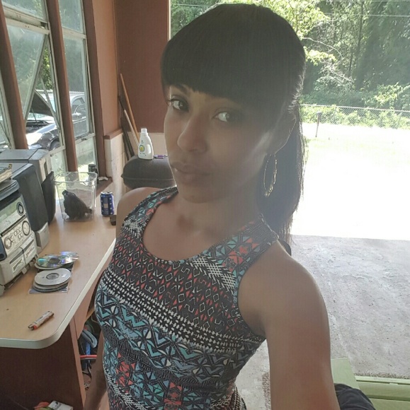 Meet your Posher, Nyiesha