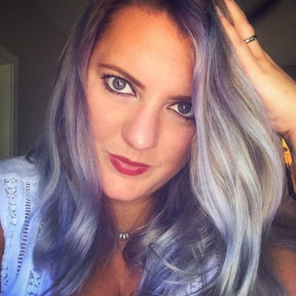 Meet your Posher, Shaina - Picture 4 of 7