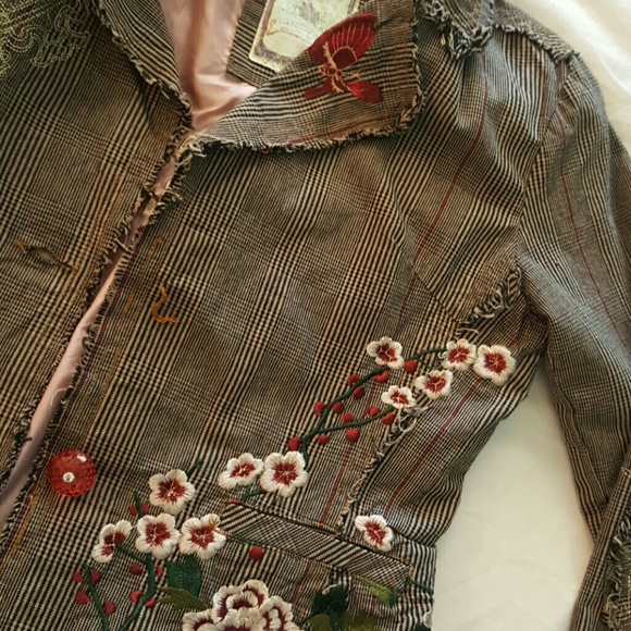 Paparazzi Jacket - Picture 3 of 4