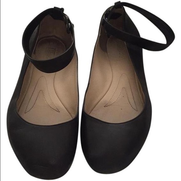 CHLOÉ ballet flats with ankle strap