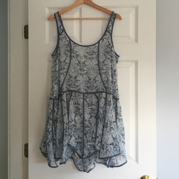 MOVING SALE Intimately Free People Printed Slip
