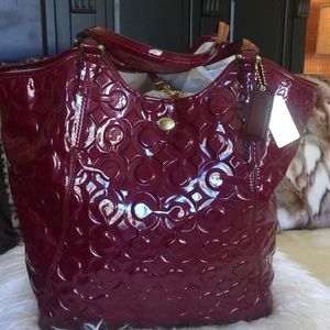 Pristine authentic large coach tote!