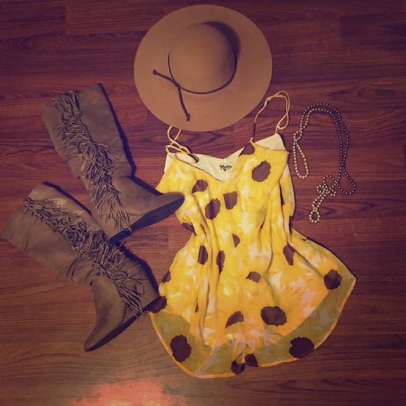 Show me your mumu sunflower club romper.