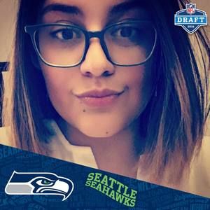 Meet your Posher, Selene