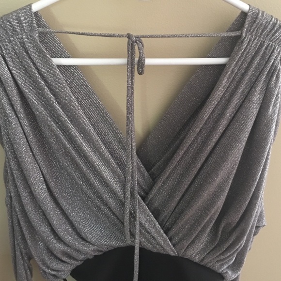 Elegant silver sparkly silver and black dress - Picture 3 of 4