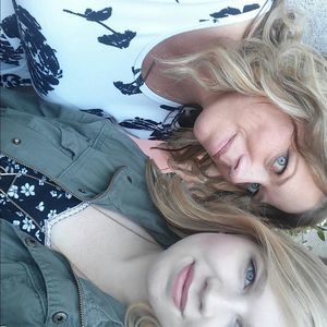 Meet your Posher, Mackenzie