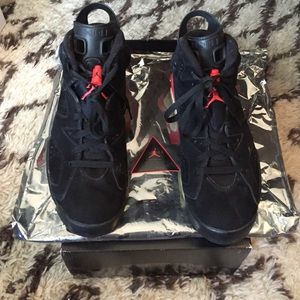 Air Jordan 6 retro 2010 (infrared pack).