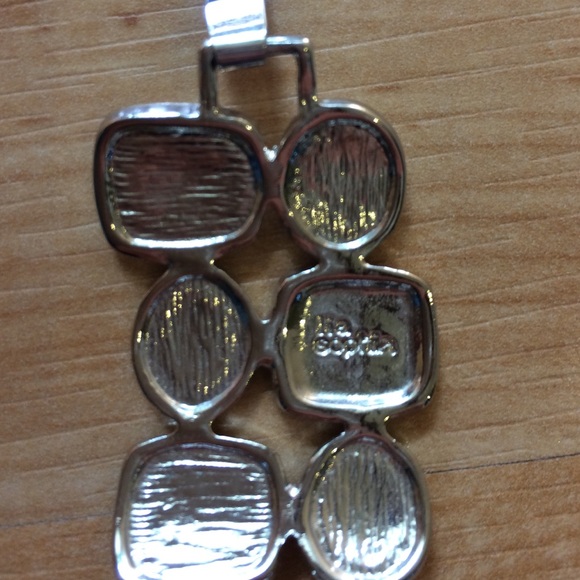 LiaSophia white and silver bracelet - Picture 2 of 3