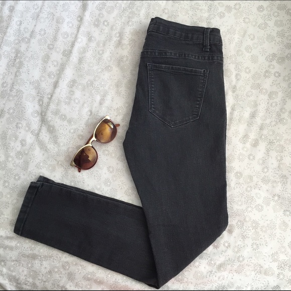 Forever 21 Skinny Jeans