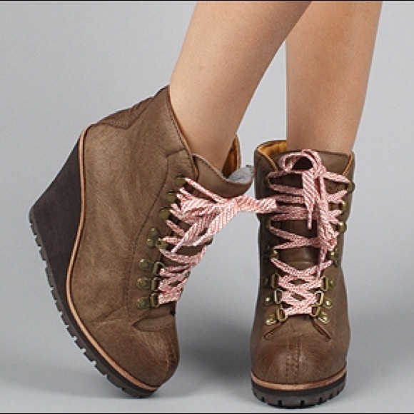 ASH ❗️ BOOTS NWOB