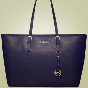 Michael Kors Jet Set Handbag