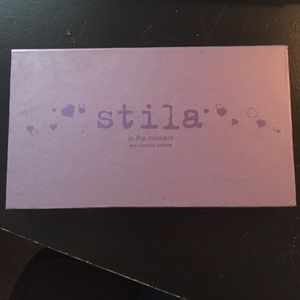 Stila eyeshadow palette