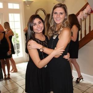 Meet your Posher, Christina