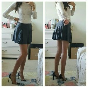 BCBGENERATION pleated short skirt, black size 6