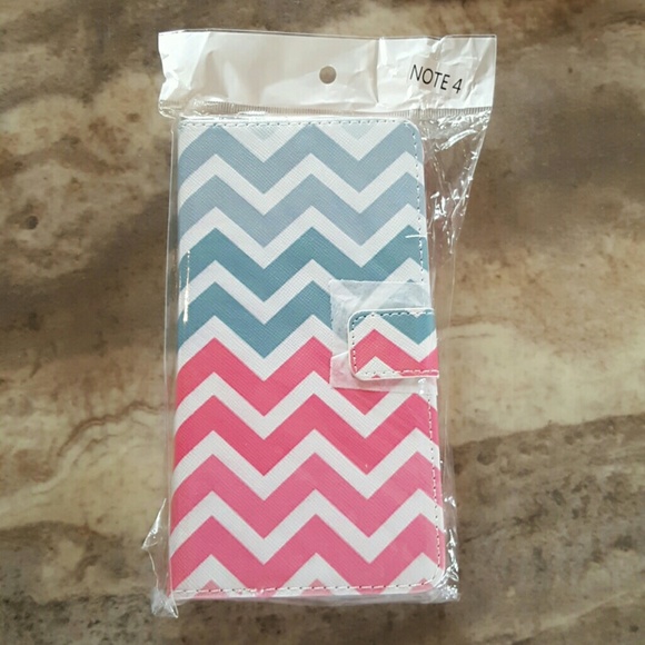 Samsung Galaxy Note 4 flip phone cover.