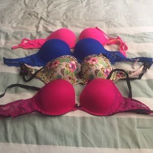 Lot of pink/Victoria's secret bras 36D