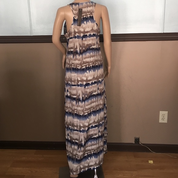 *NEW* Lumière maxi dress - Picture 2 of 4