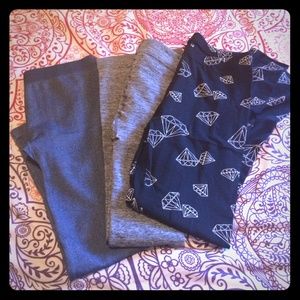 Set of three new leggings .