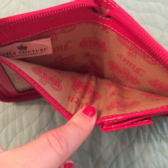 Red Juicy Couture wallet - Picture 4 of 4