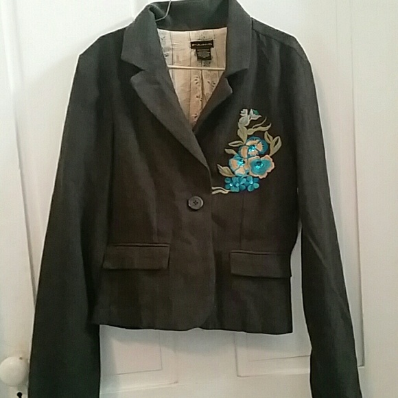 Blazer - Picture 1 of 1