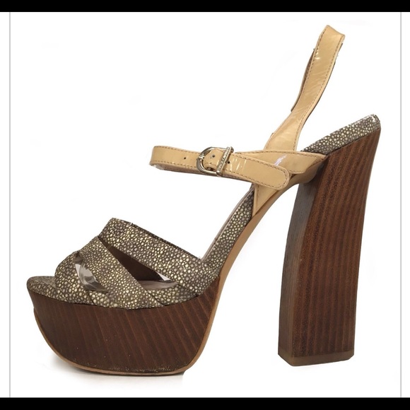 Vince Camuto Shoes - Vince Camuto Platform Sandals