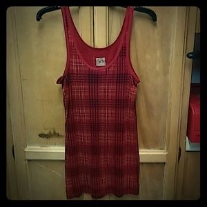 Extra long red tank size xl