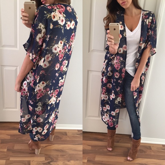 🏴 • SALE/Last • Navy Floral Long Kimono - Picture 2 of 4