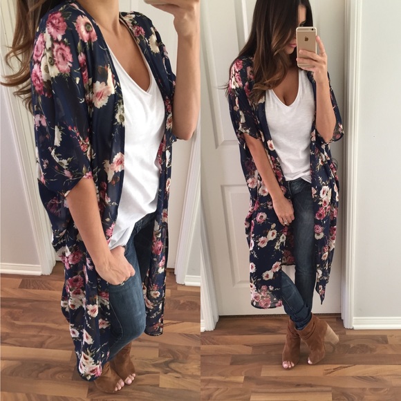 🏴 • SALE/Last • Navy Floral Long Kimono - Picture 3 of 4