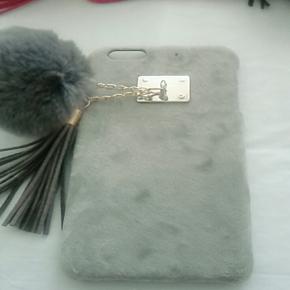 IPhone 6plus/6s plus Pom Pom Case