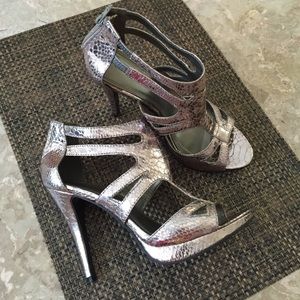 Chinese Laundry metallic heels