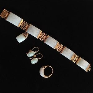 Jade & 14K gold jewelry set