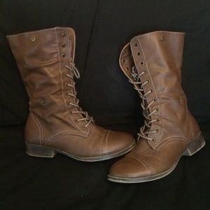 Cognac combat boots sz. 6