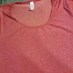 Lularoe classic tee