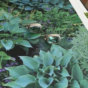 Sarda Sterling Silver mild green quartz earrings