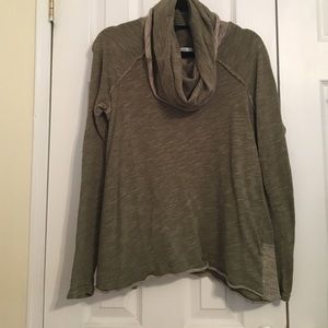 Free people cowl neck light top