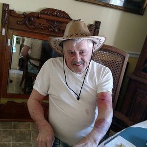 Meet your Posher, Lynn