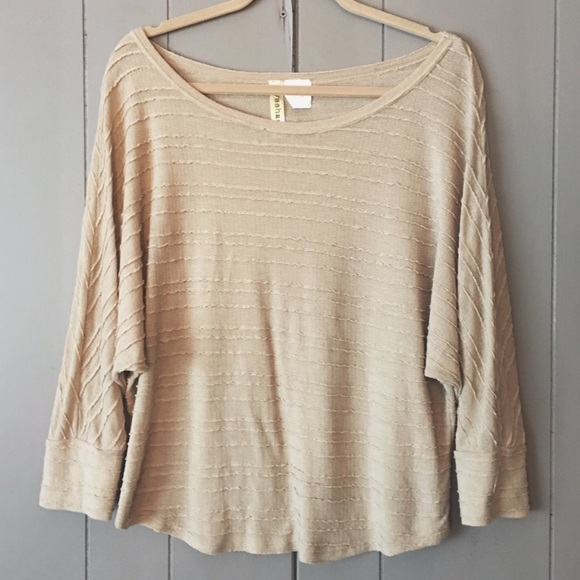 Eyeshadow Tops - ✨FREE with purchase✨